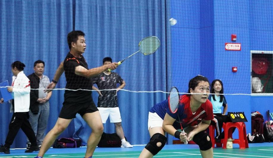 2022年“谁是球王” 海南省民间羽毛球赛